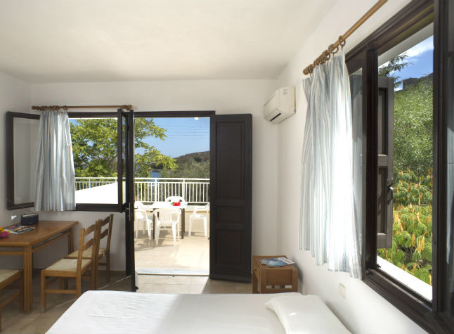 Avra Apartments in Lindos, Rhodes Olympic Holidays