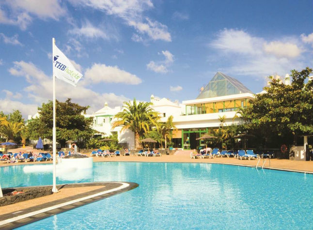 Thb Royal Hotel In Playa Blanca Lanzarote Olympic Holidays