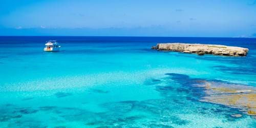 blue-lagoon-paphos