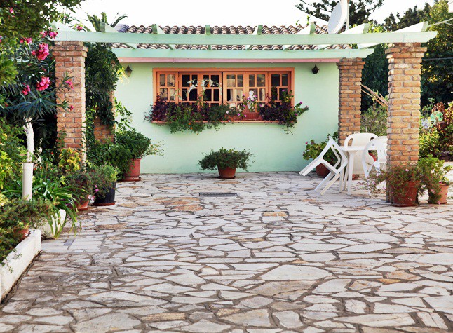 Alexander Beach Hotel Apartments in St South, Corfu Olympic