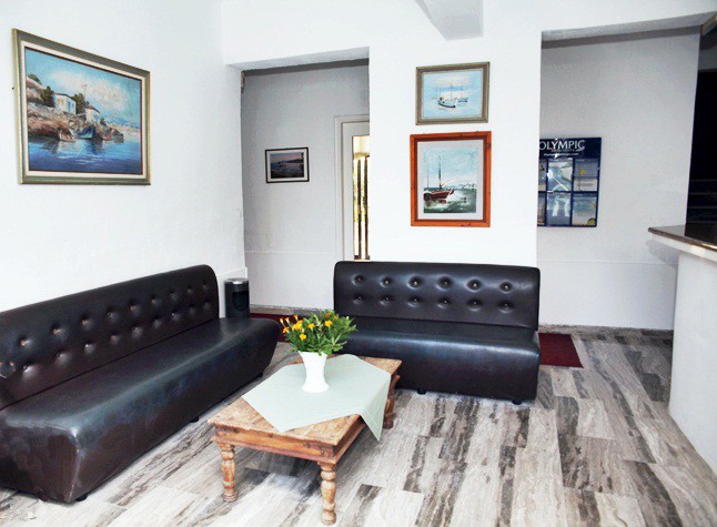 Alexander Beach Hotel Apartments in St South, Corfu Olympic